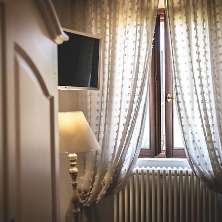 Gatto Rosso Bed & Breakfast Bolgheri Dış mekan fotoğraf